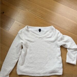 GAP Women's white cozy fleece sweatshirt